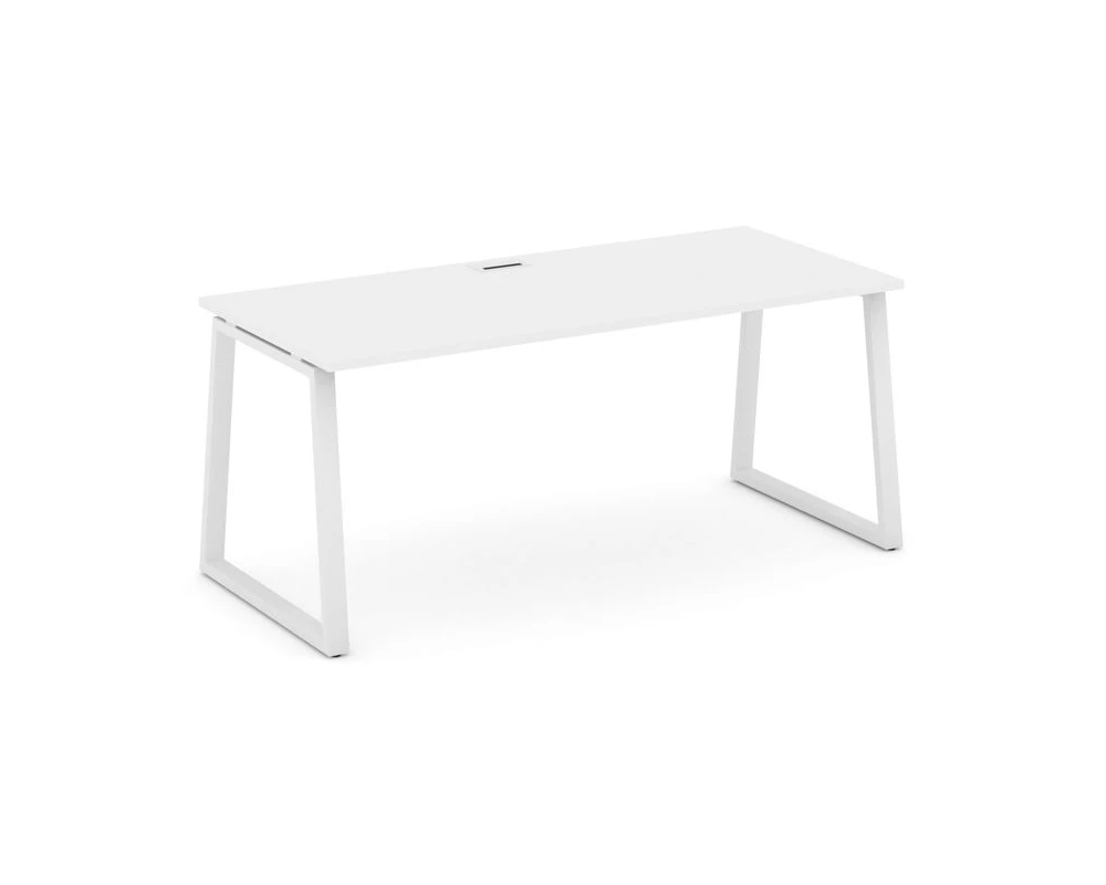 Стол письменный опоры трапеция 1580x700x750 Стайл Проджект Директ / Style Project Direct