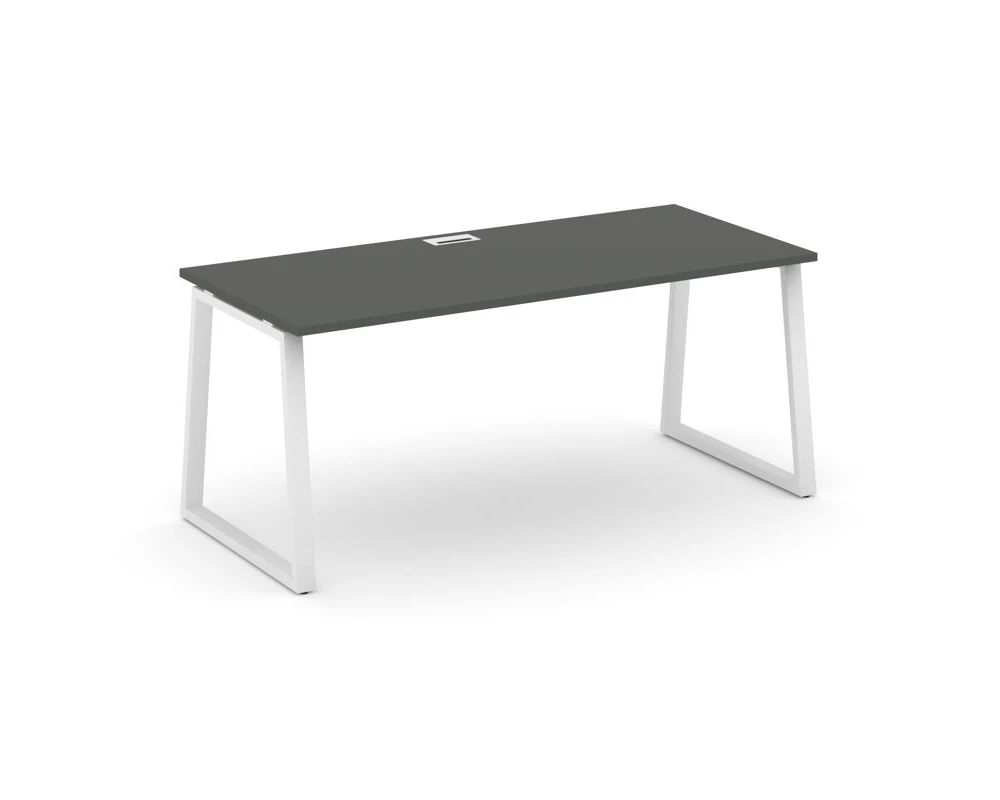 Стол письменный опоры трапеция 1580x800x750 Стайл Проджект Директ / Style Project Direct