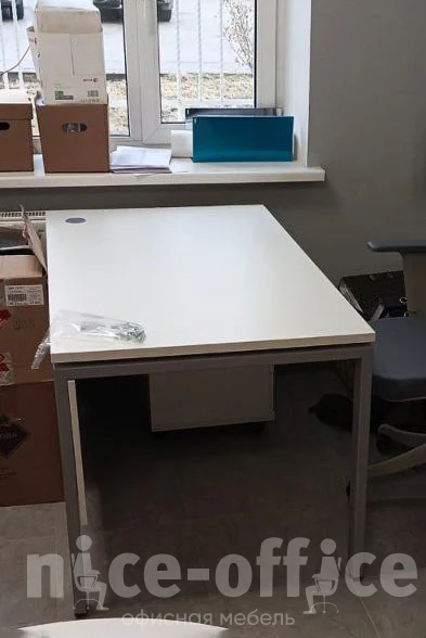 Стол прямолинейный (1400*800*750) 6М.689 Avance фото в интерьере 1