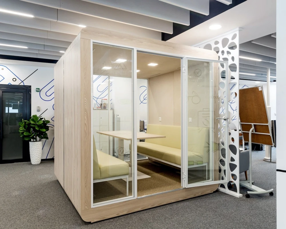 Акустическая кабина LWOP SIX-SEATER (задняя стенка стекло)