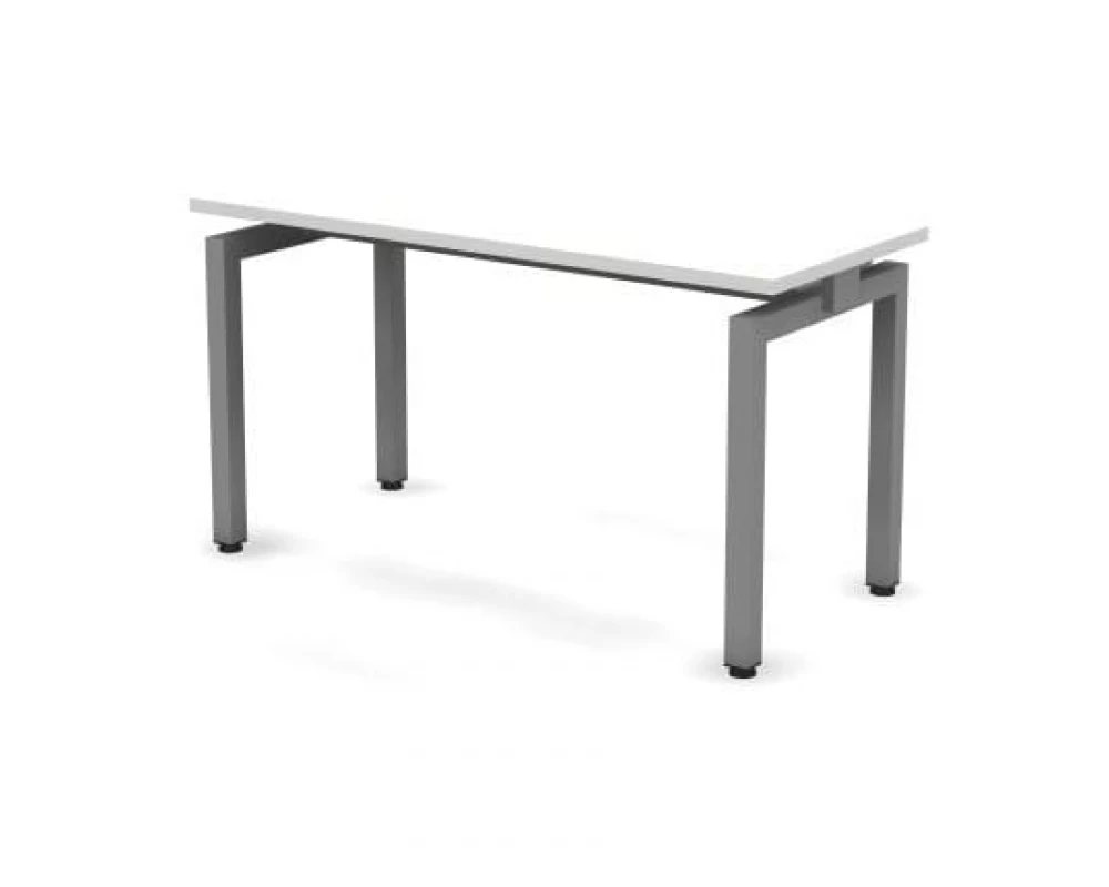 Стол рабочий металлический 138x60x74,3 Europe