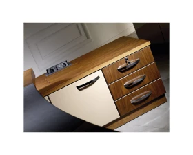 Стол руководителя с этажером Белек images